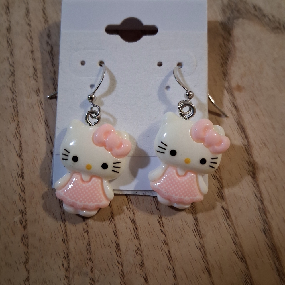 Hello Kitty Earrings